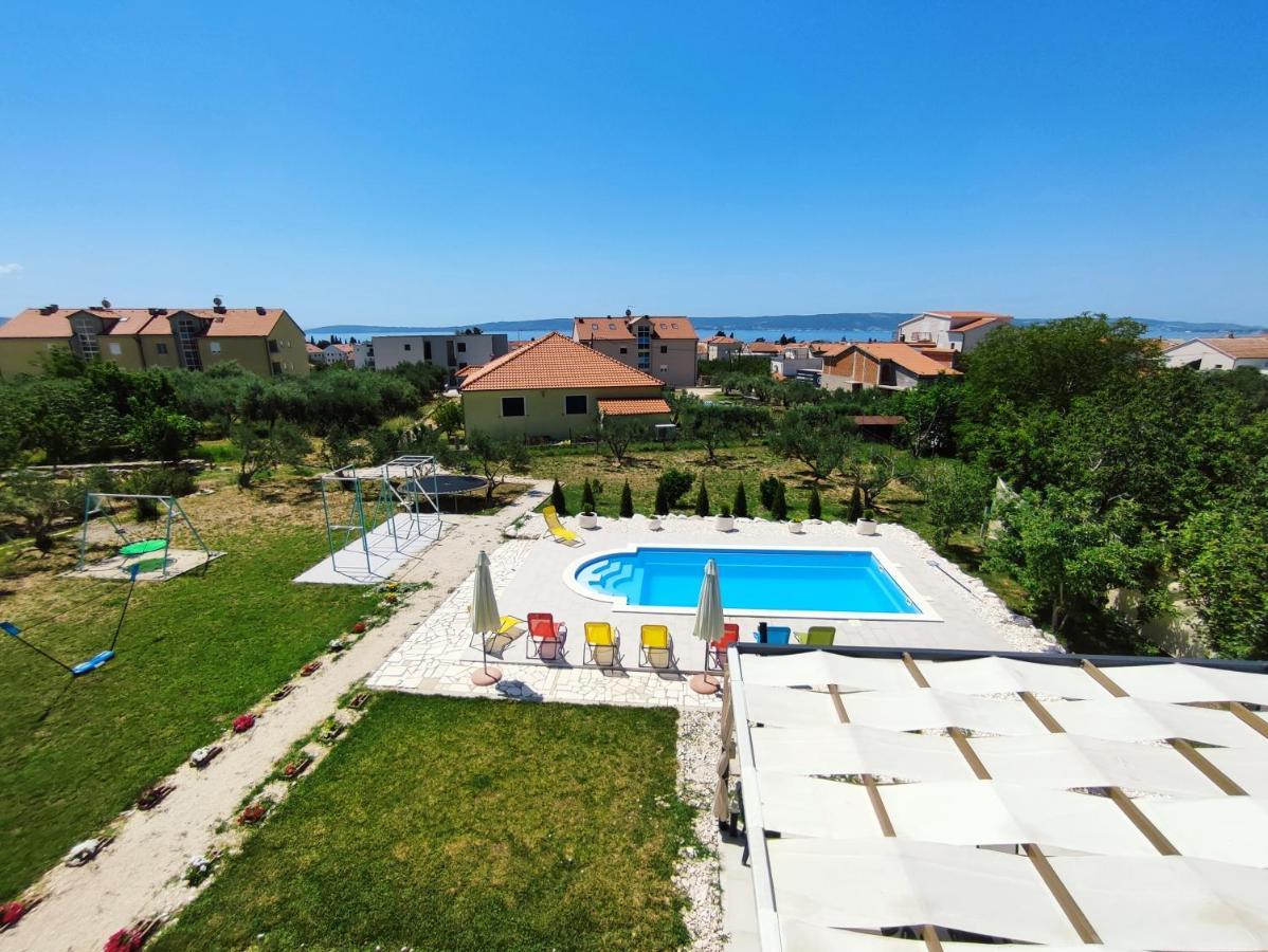 Apartments Maris Каштела Екстер'єр фото